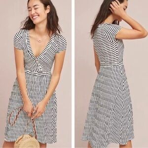 Maeve Anthropologie Paladino Textured Faux Wrap Midi Dress V-Neck Size medium